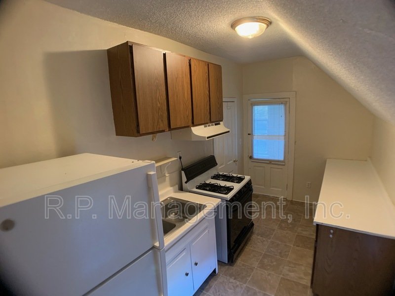 2048 Carroll Ave #4 property image