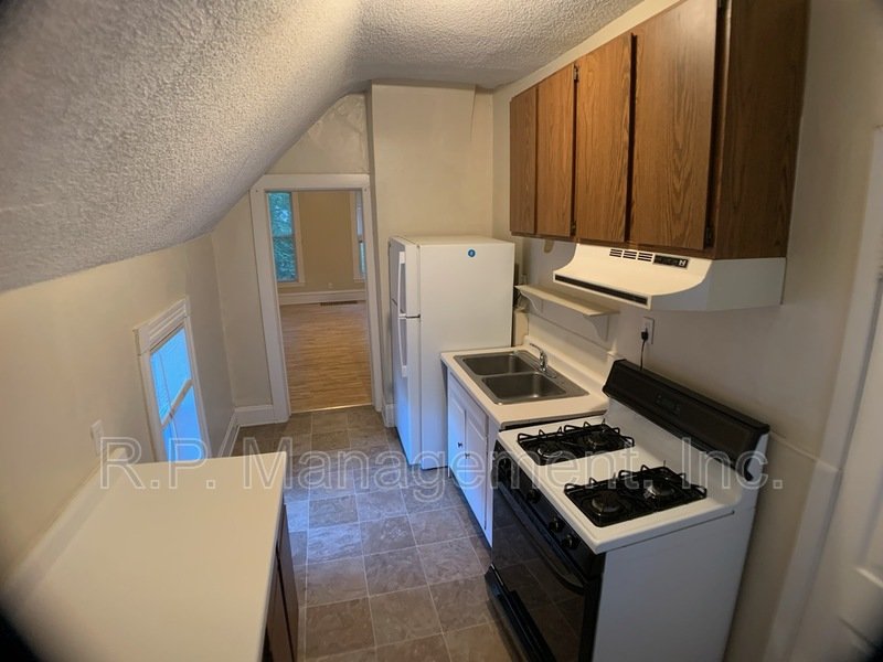 2048 Carroll Ave #4 property image