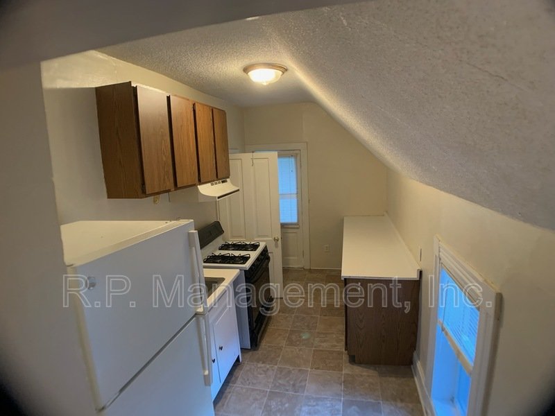 2048 Carroll Ave #4 property image