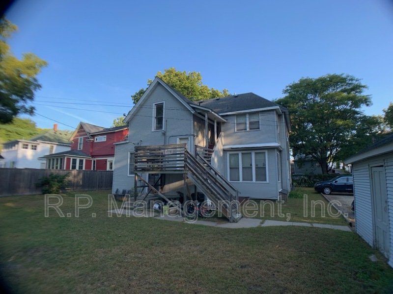 2048 Carroll Ave #4 property image