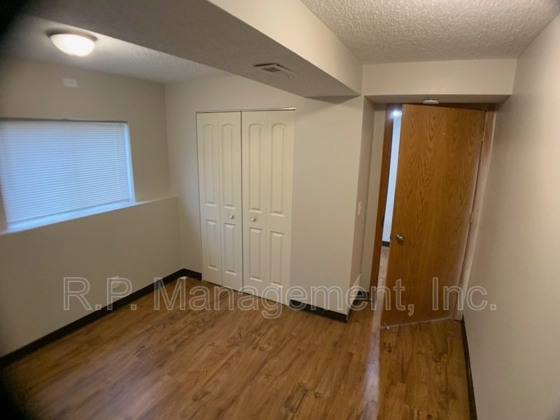 4 Bedroom home in Cottage Grove.  Available 7/1 property image