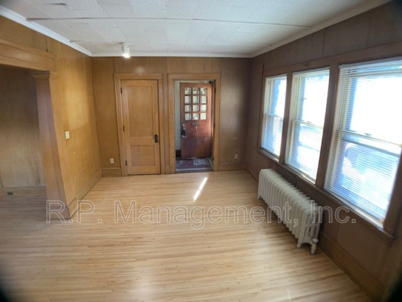 2 bedroom unit, near Lake Bde Maka Ska  Available now! property image