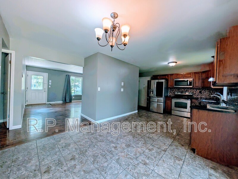 Well maintained updated home 1 block from Osseo middle school . property image