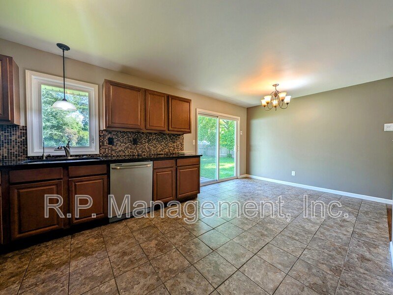 Well maintained updated home 1 block from Osseo middle school . property image