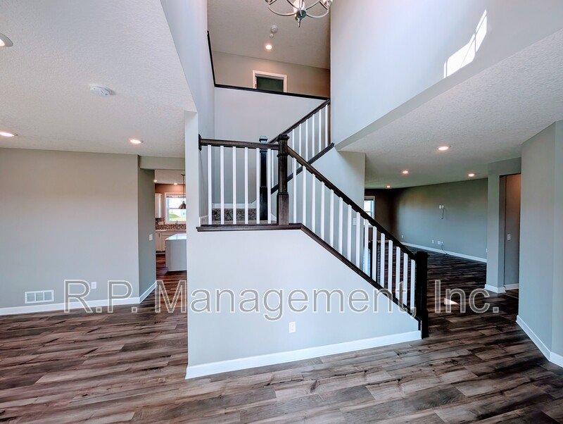 Welcome to 9850 Glacial Valley Road property image