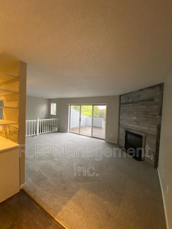 Beautiful Apple Valley Townhome,  Updated and available now! property image