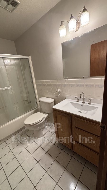 Rent this 3 bedroom 2 bathroom split entry home.  Available now!! property image