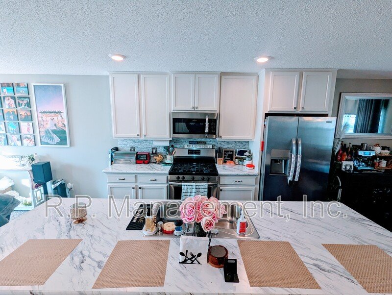 Newer construction 3Bdrm 3Bath townhome  Available 4/1 property image