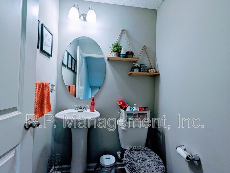 Newer construction 3Bdrm 3Bath townhome  Available 4/1 property image