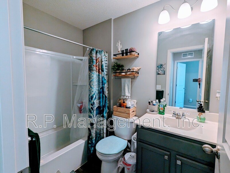 Newer construction 3Bdrm 3Bath townhome  Available 4/1 property image