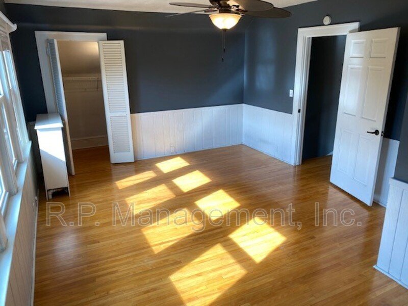 GORGEOUS 3BR/1.5BA blocks from Lake Harriet! 5/1 property image