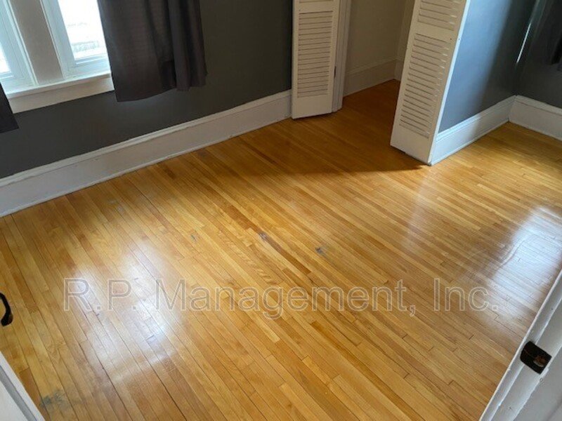 GORGEOUS 3BR/1.5BA blocks from Lake Harriet! 5/1 property image