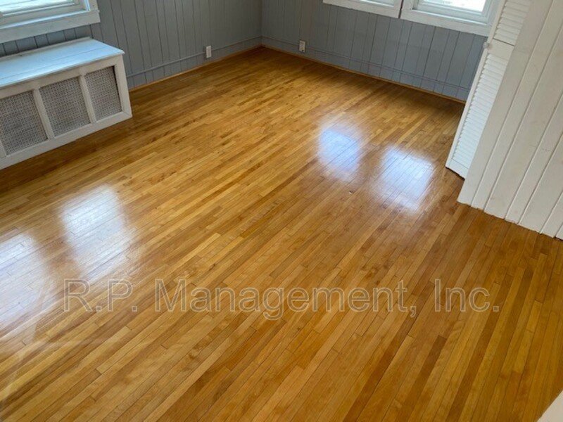 GORGEOUS 3BR/1.5BA blocks from Lake Harriet! 5/1 property image