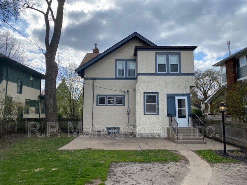 GORGEOUS 3BR/1.5BA blocks from Lake Harriet! 5/1 property image