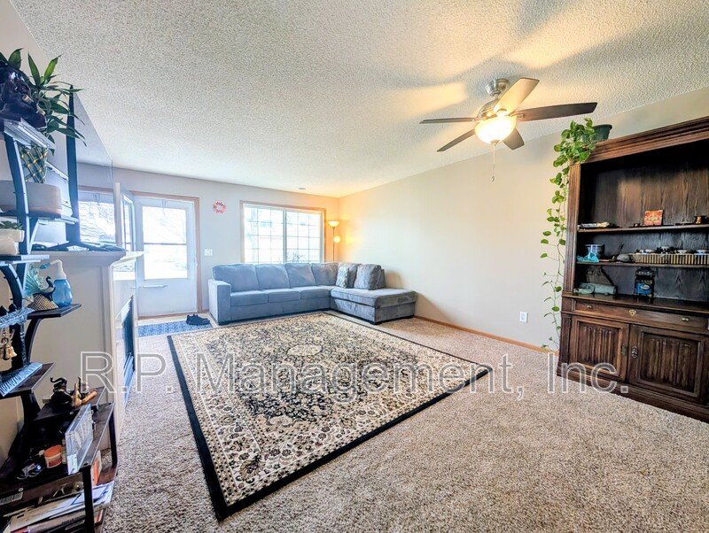 End unit townhome in a prime location  5/1 property image