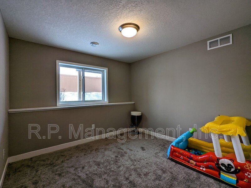 Newer built 4bdrm 3.5 bath townhome across from park  Available 7/1 property image