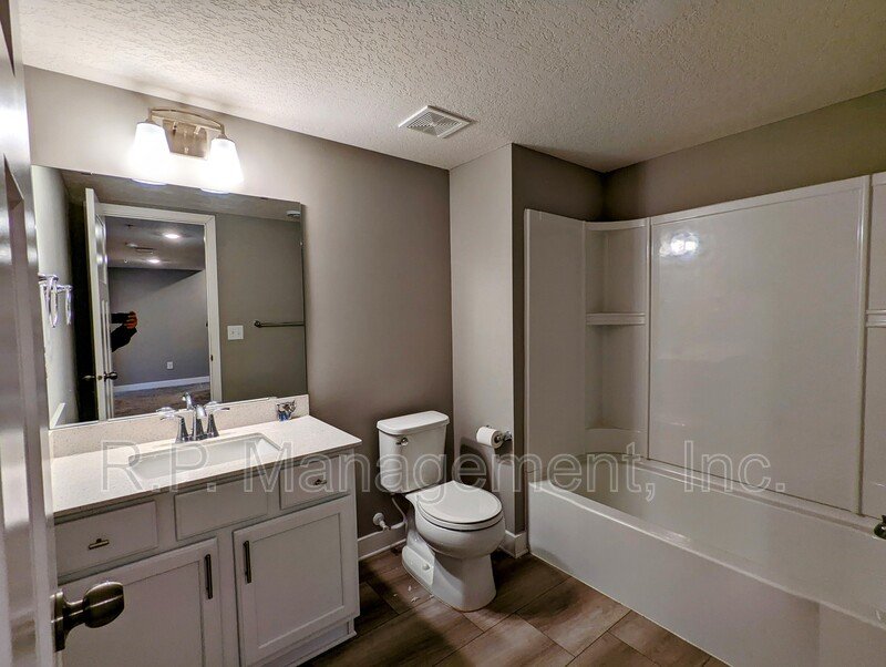 Newer built 4bdrm 3.5 bath townhome across from park  Available 7/1 property image