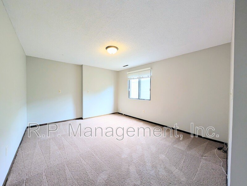 3 BR 2.5 bath end unit with all new paint and flooring.  Available 5/1 property image