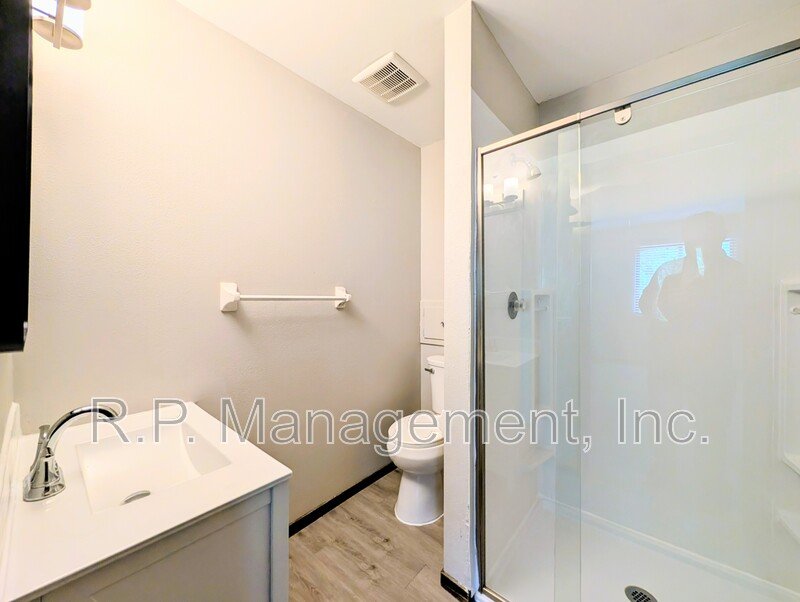3 BR 2.5 bath end unit with all new paint and flooring.  Available 5/1 property image