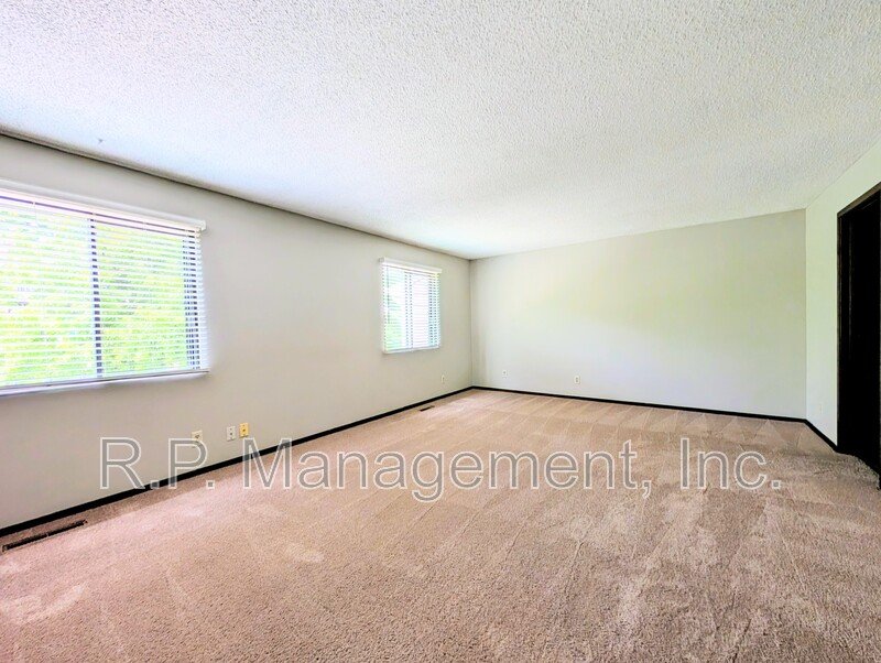 3 BR 2.5 bath end unit with all new paint and flooring.  Available 5/1 property image