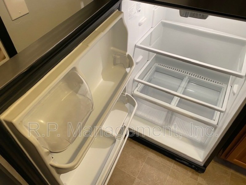 Adorable 3BR/2BA Uptown Mpls near lakes. property image