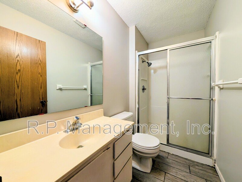 Charming & spacious 2BR/2BA Columbia Heights Townhome! property image