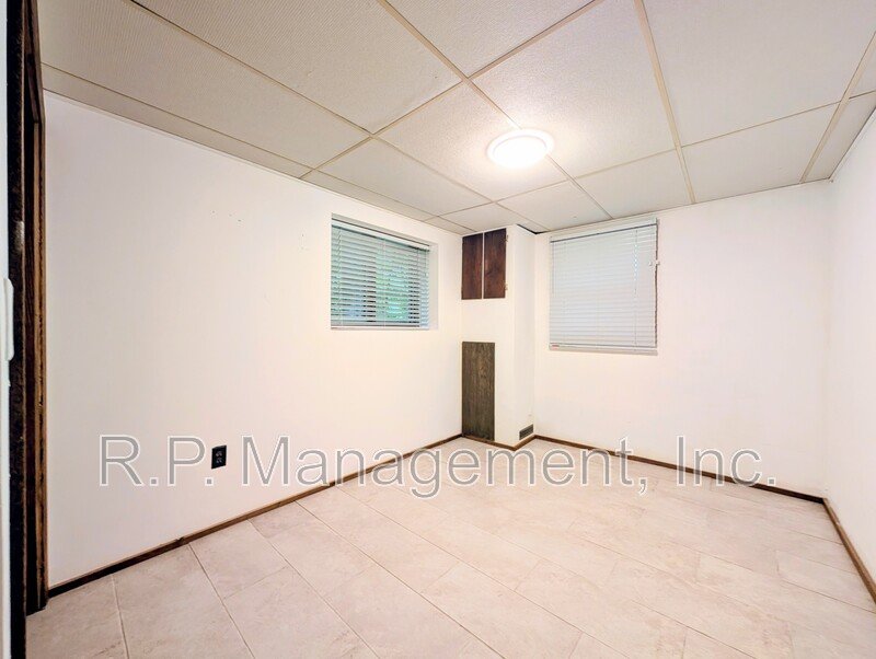 Country living 4bdrm 2bath home with amenities.  Available now! property image